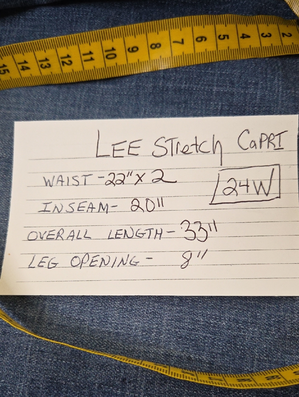Lee Womans Midrise Regular Fit Capri STRETCH DENIM 24W NWT - Picture 16 of 16